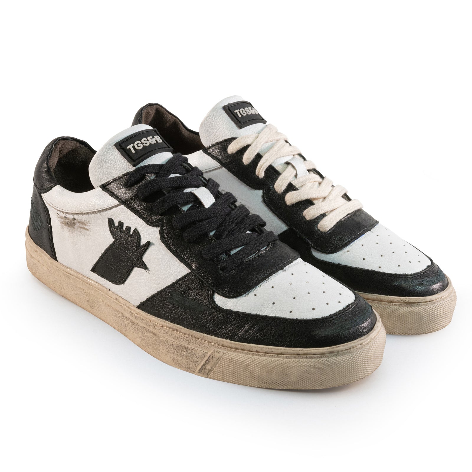 MONKEY BLACK AND WHITE