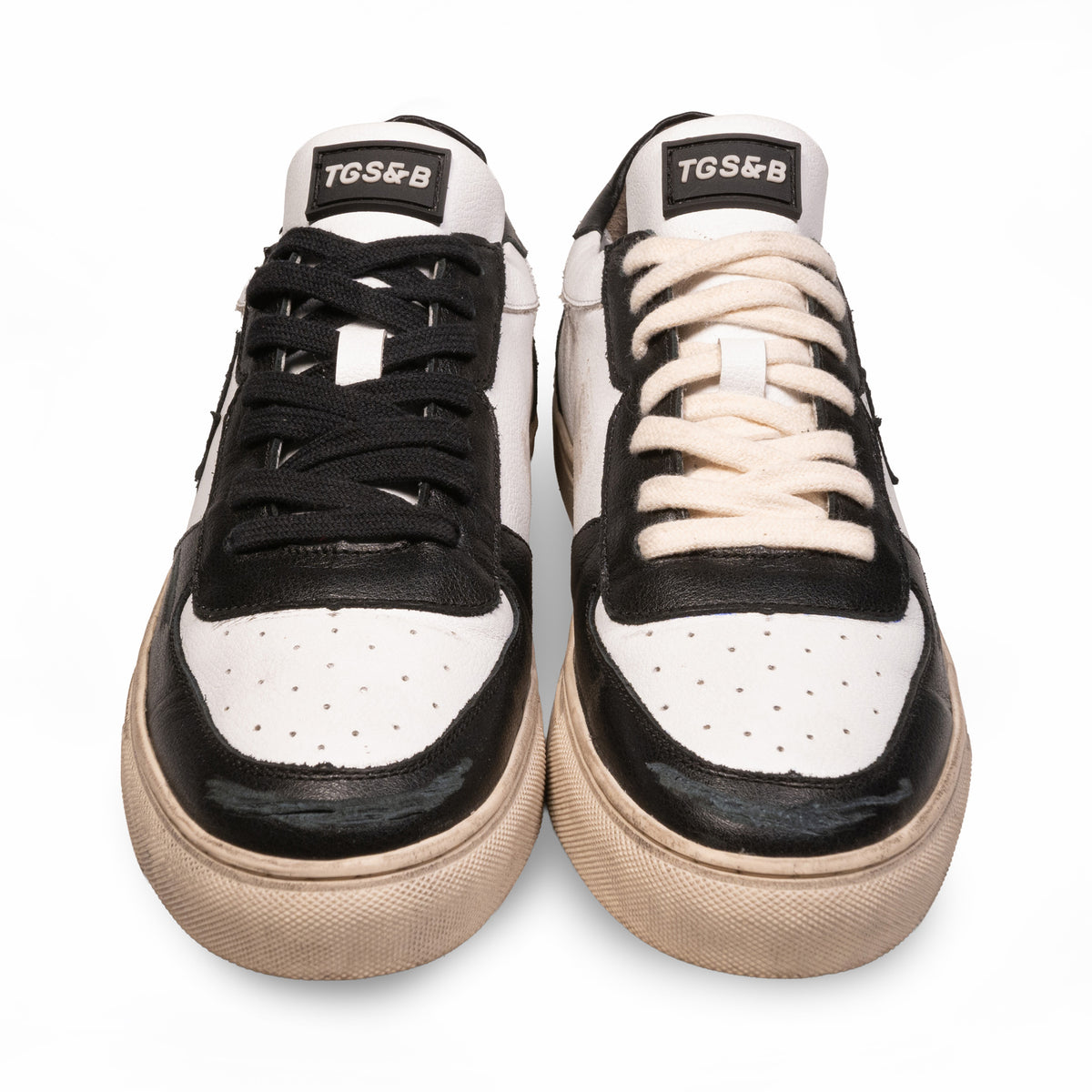 MONKEY BLACK AND WHITE